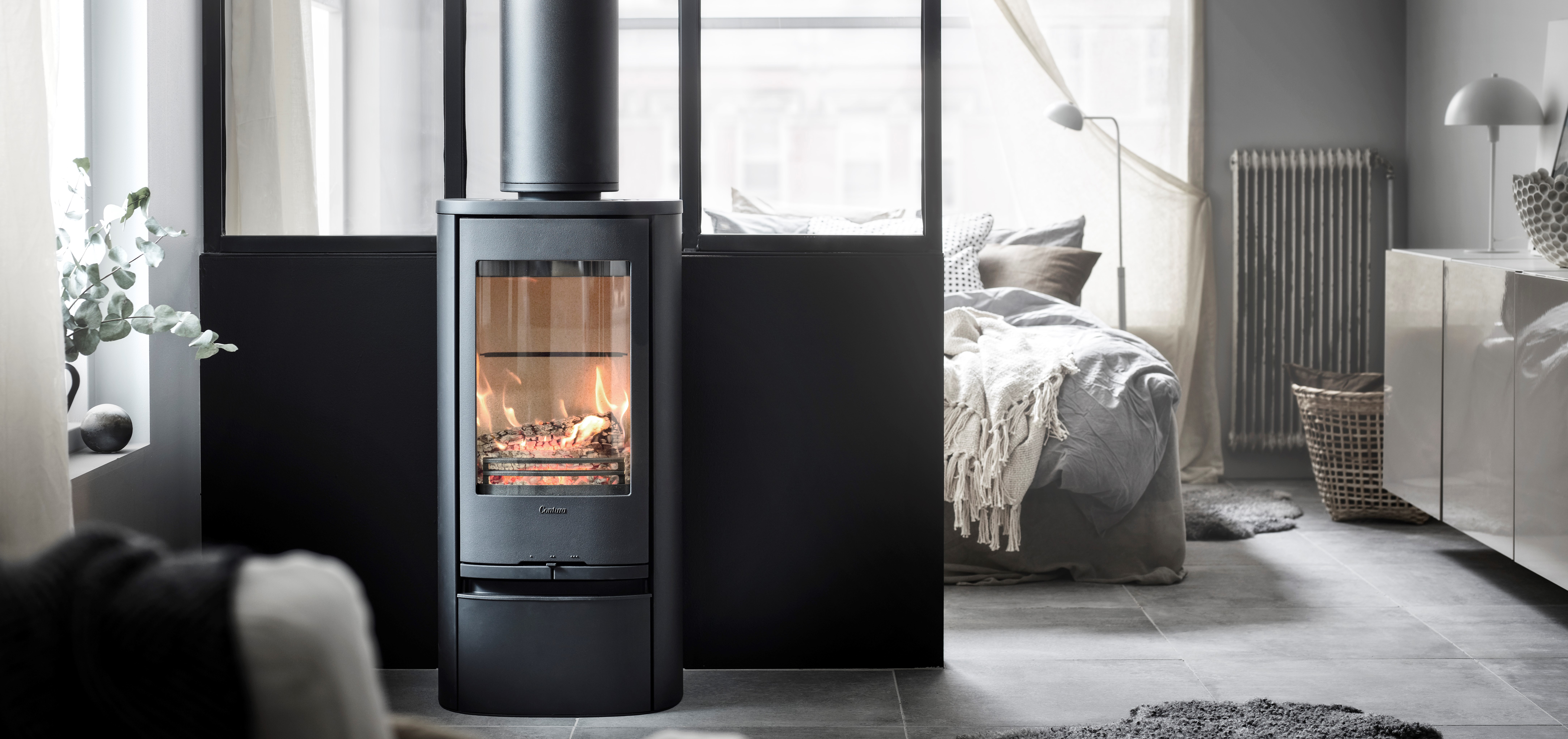 Contura-810-Style-black-chimney-1